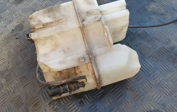 Volvo S80 Windshield washer fluid reservoir/tank 9178881 9484282