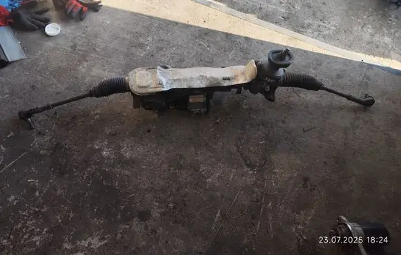 Volkswagen Golf V Steering rack 1K1909144G 1K143051 0273010008