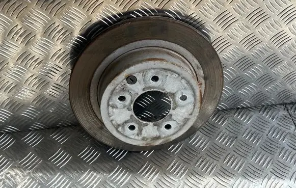 Nissan Leaf I (ZE0) Rear brake disc