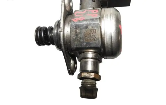 Audi RS3 Fuel injection high pressure pump 07K127025E