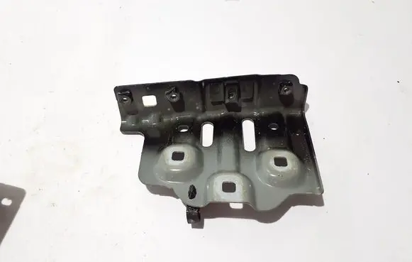 Renault Espace VI Fender mounting bracket 631220027R
