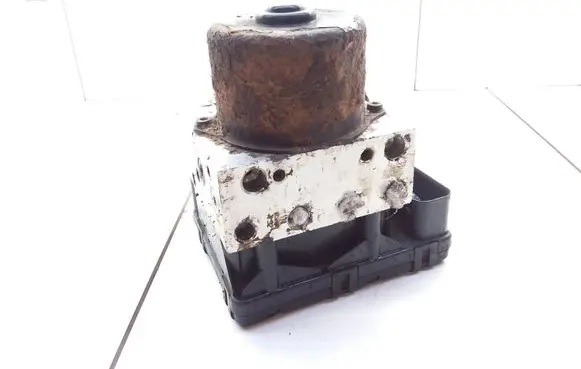 Chrysler Town & Country III ABS Pump P04721428 25020403373