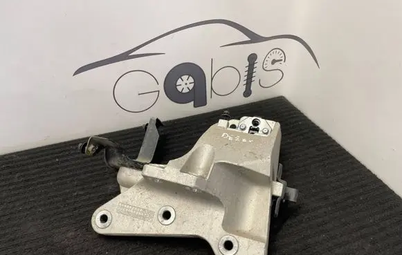 Hyundai Kona I Gearbox mounting bracket