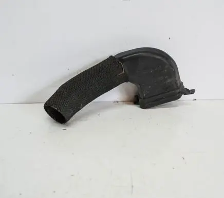 Audi A4 S4 B7 8E 8H Air intake hose/pipe 8E0129604N