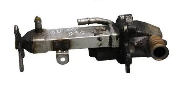 Volvo S60 EGR valve cooler 30637142 82068 B5147