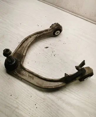 Volvo XC60 Front upper control arm/wishbone 31360633