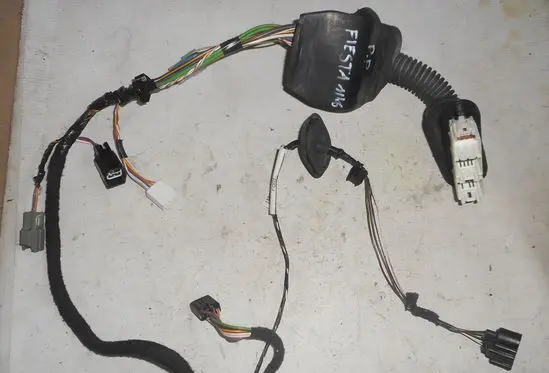 Ford Fiesta Front door wiring loom 8V5T14A584