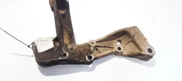 Seat Altea Front lower control arm/wishbone 1k0199296e