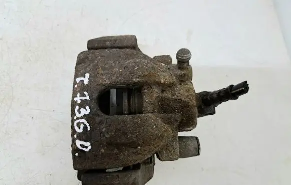 Volvo XC70 Rear brake caliper