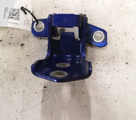 Mazda 6 Rear door lower hinge