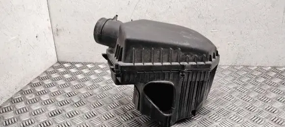 Air filter box