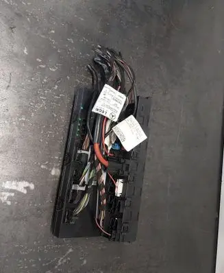 Mercedes-Benz C W203 SAM control unit 2035453701