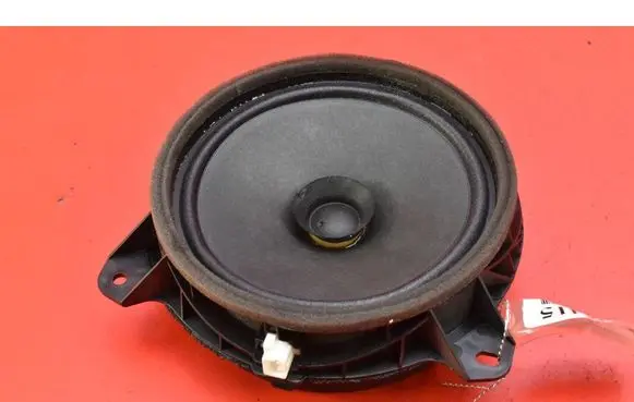 Toyota C-HR I Subwoofer speaker 86160-02B80