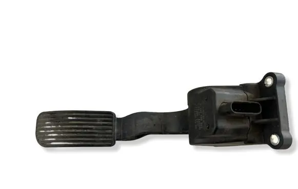 Mercedes-Benz Sprinter W906 Accelerator throttle pedal A9063000404