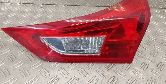 Toyota Auris E180 Tailgate rear/tail lights 
