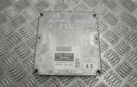 Toyota Avensis Verso Engine control unit/module 8966144300