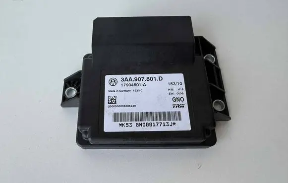 Volkswagen Tiguan Hand brake control module 3AA907801D 17904601A KN00017713J