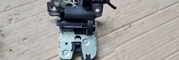 Tailgate/trunk/boot lock/catch/latch