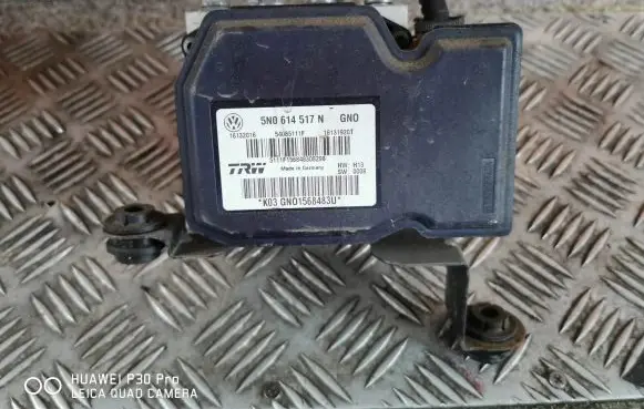 Volkswagen Tiguan ABS Pump 5N0614517N