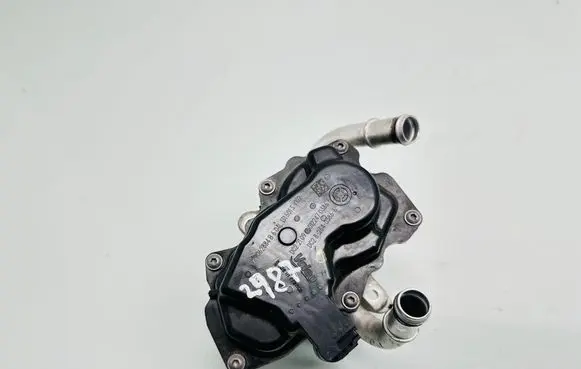 Volkswagen Touran III EGR valve 04l131501s