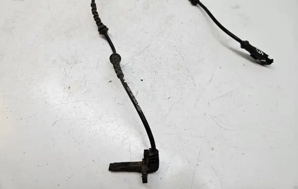 Renault Megane III ABS brake wheel speed sensor 479109155R