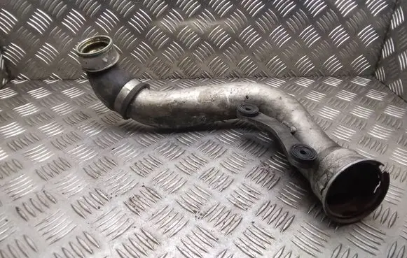 Audi A3 S3 A3 Sportback 8P Intercooler hose/pipe 1K0145828B