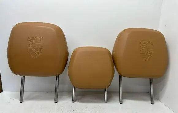 Porsche Cayenne (92A) Rear seat headrest 958 COGNAC
