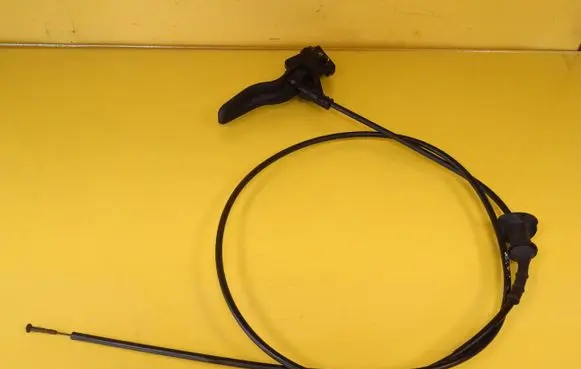 Engine bonnet/hood lock release cable