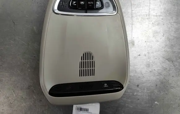 Volvo XC60 Front seat light 31479613 31497470 32366205