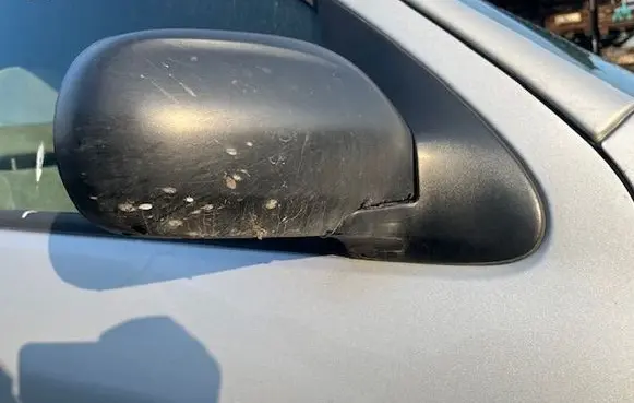 Mazda Tribute Manual wing mirror 