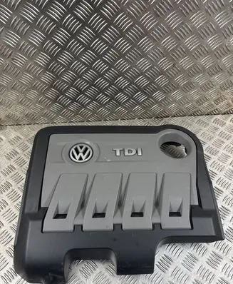 Volkswagen Tiguan Engine cover (trim) 03L103925AA