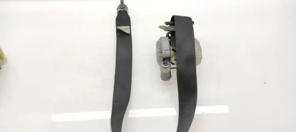 Subaru Tribeca Front seatbelt 53103P S209302 IN2007