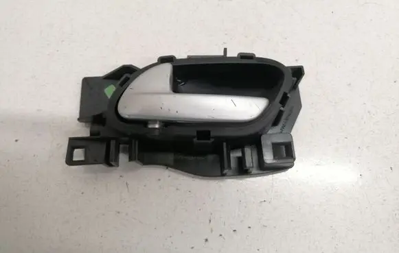 Peugeot 207 Front door interior handle 96802456VV