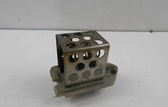 Citroen C5 Fan control module 1267A9