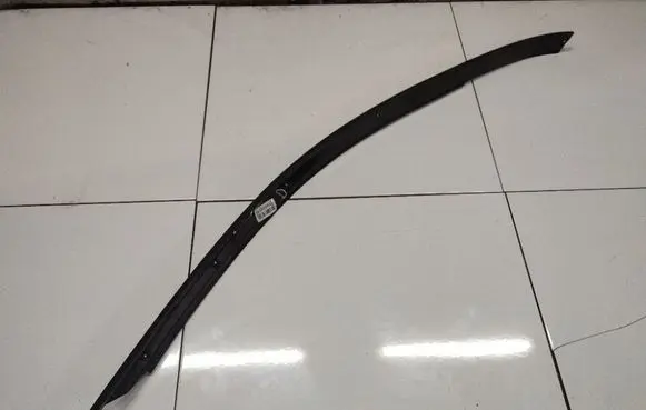Opel Omega B1 Front sill trim cover