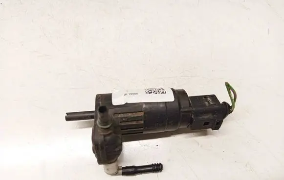 Volkswagen Touran I Windscreen/windshield washer pump 1K6955651 4035972