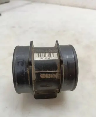 Opel Astra G Mass air flow meter 90530463 5WK9606 51763367