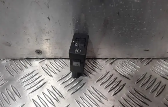 Citroen Xsara Picasso Headlight level height control switch