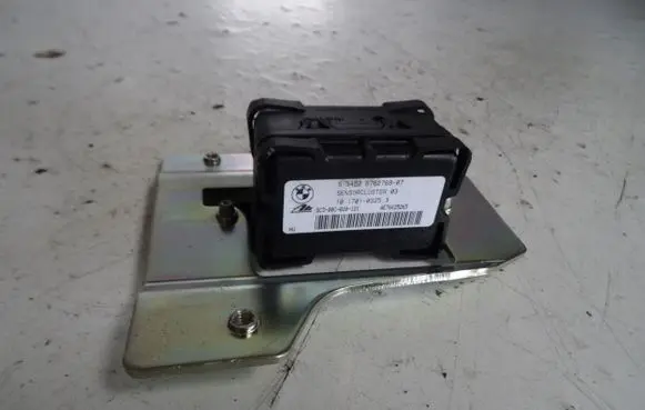 BMW 3 E90 E91 ESP acceleration yaw rate sensor 676276907