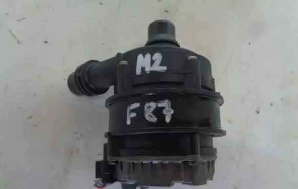BMW M2 F87 Electric auxiliary coolant/water pump 8637953
