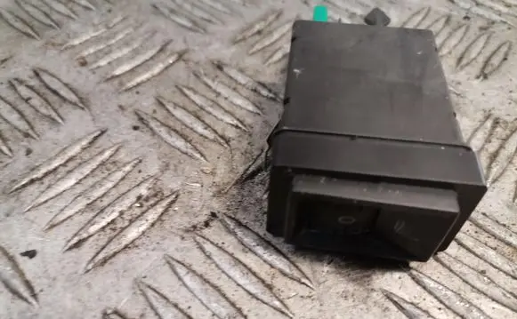 Skoda Superb B5 (3U) Seat heating switch 3u0963563