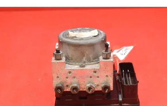 Ford Grand C-MAX ABS Pump FV682C555AH