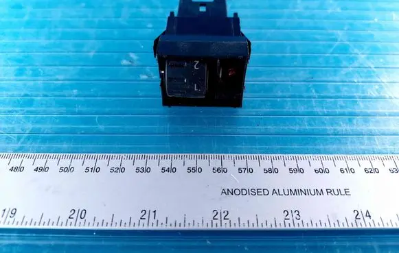 Volkswagen Touareg I Seat heating switch 7L6963570B