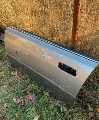 Lexus ES 250 - 300 - 330 Front door