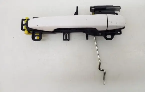 Toyota Avensis T270 Front door exterior handle 6921105914