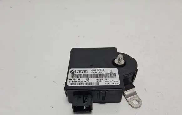 Audi A6 S6 C6 4F Power management control unit 4F0915181A 4F0910181E 0199000013