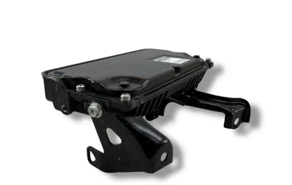 Toyota Yaris XP210 Engine control unit/module 89661K0082 MB2830002151
