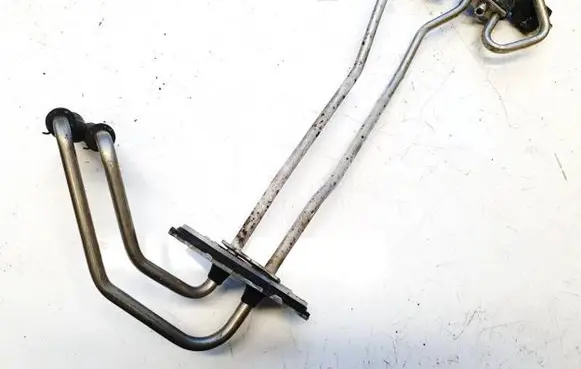 Mercedes-Benz S W221 Engine coolant pipe/hose 1408300384