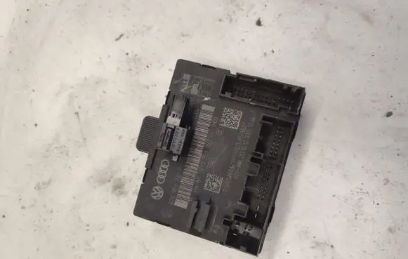 Audi A5 8T 8F Door control unit/module 8T0959792GH09