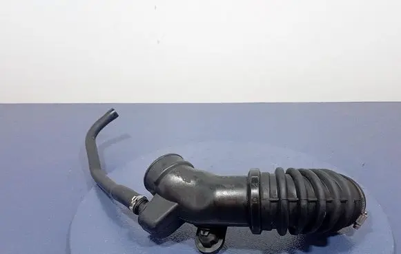 Jeep Grand Cherokee Air intake hose/pipe 68088275AB